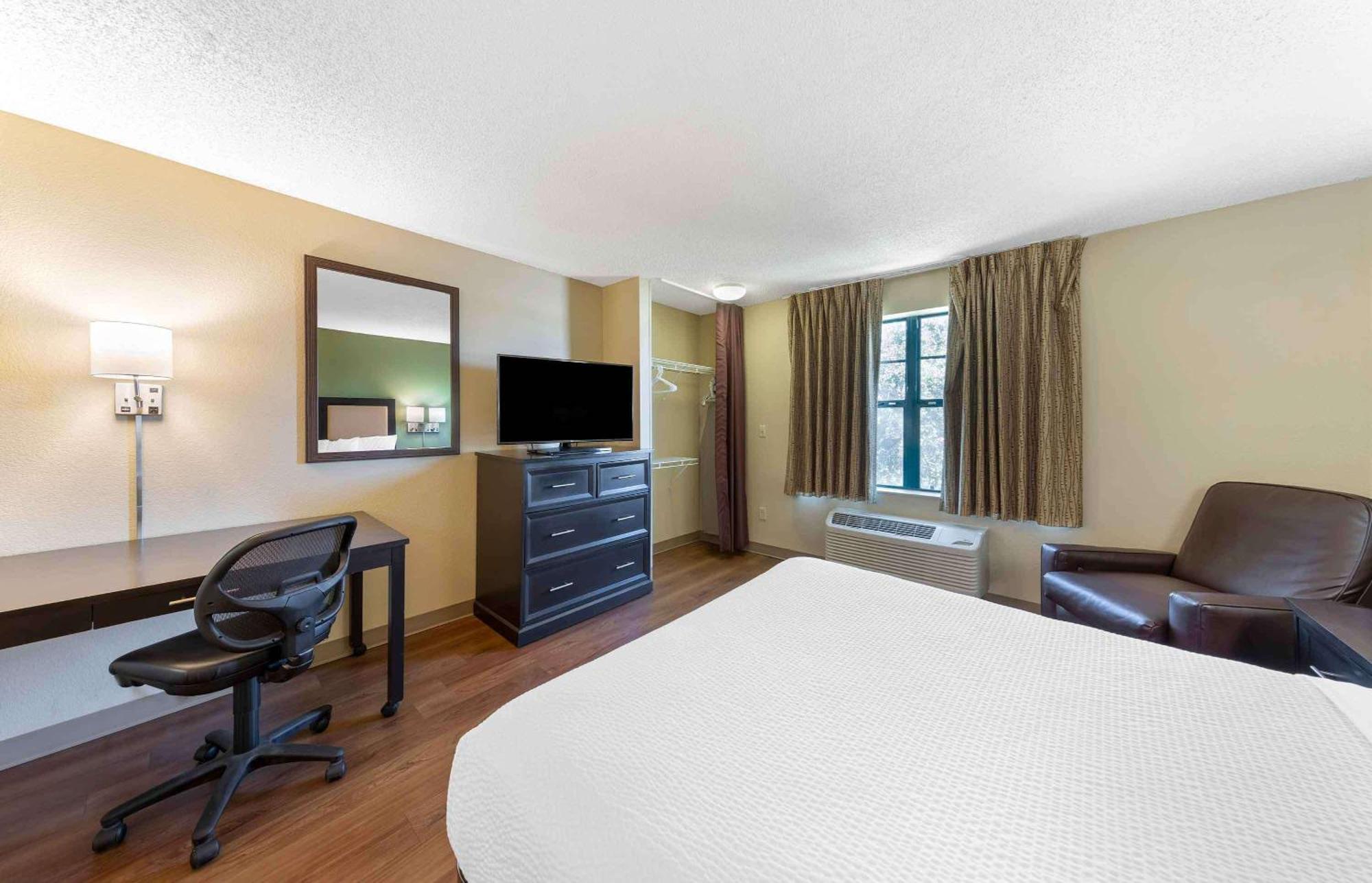 Extended Stay America Suites - Houston - Galleria - Uptown Exteriör bild