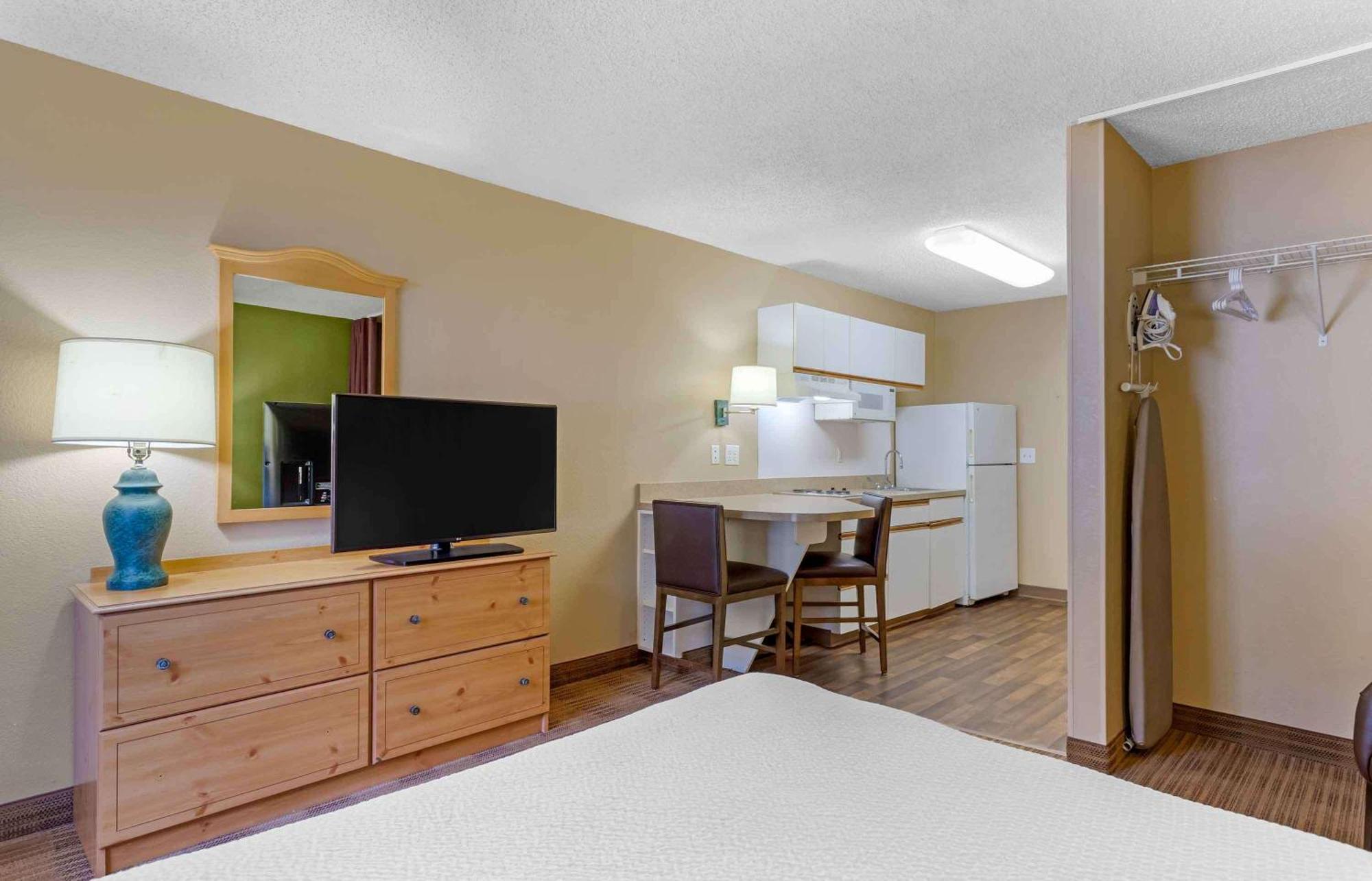Extended Stay America Suites - Houston - Galleria - Uptown Exteriör bild